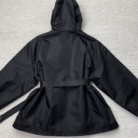 Prada military renylon triangle pouch jacket - Picture 8 of 15